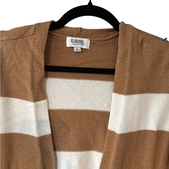 Elegant Tan and White Striped Cardigan - Picture 3 of 5